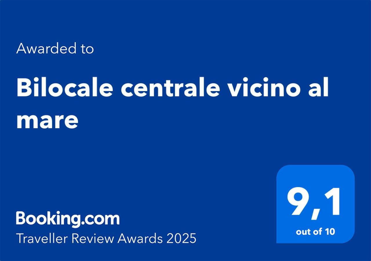 Bilocale Centrale Vicino Al Mare 아그로폴리 외부 사진